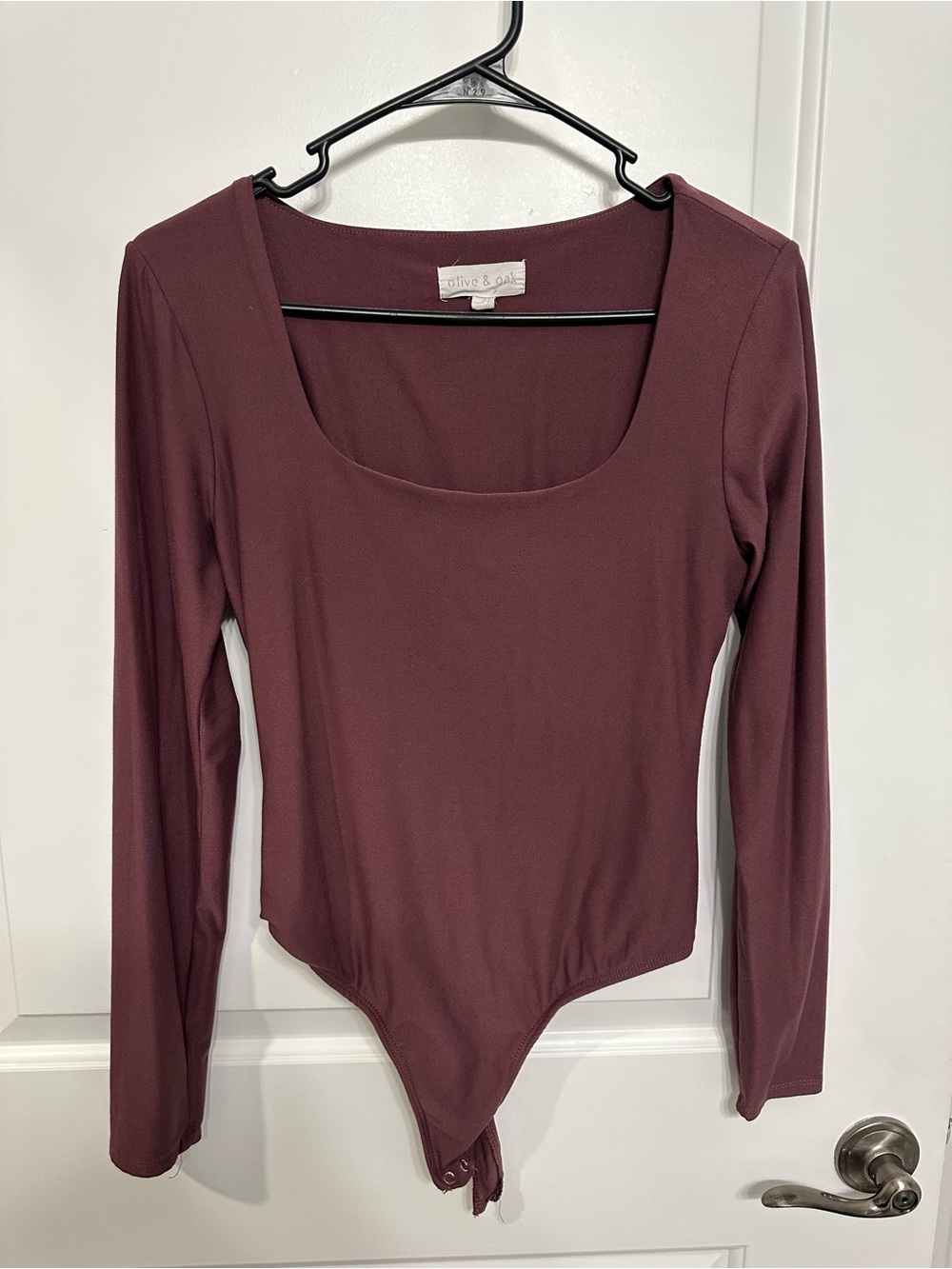 Olive & Oak Long Sleeve Scoop Neck Bodysuit